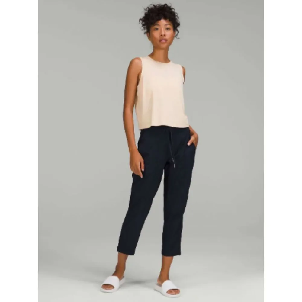 Lululemon Dance Studio Mid-Rise Crop 25